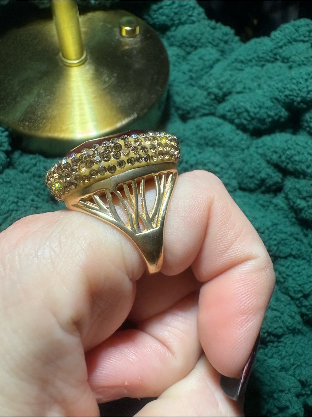 Elegant Red Crystal Oval Cocktail Ring - Women's Jewelry - Picture 3 of 5